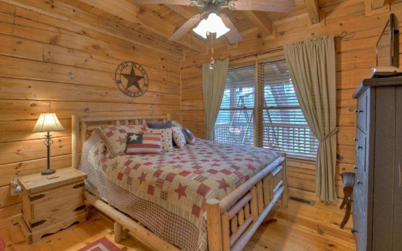 Golden Eagle Ga Cabin - Hot Tub, Firepit & Fast Wifi Blue Ridge Bagian luar foto